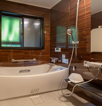 a highly functional unit bath