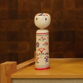 Naruko Kokeshi dolls
